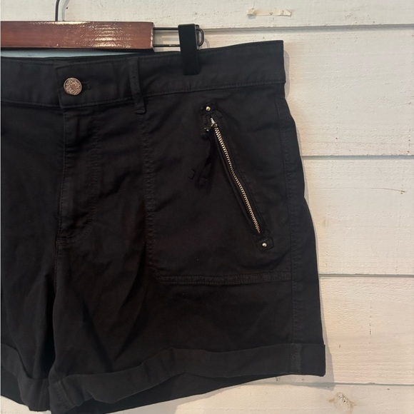 White House Black Market Black Cargo Shorts with Tailored Fit - Picture 6 of 15